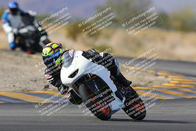 media/Dec-17-2022-SoCal Trackdays (Sat) [[224abd9271]]/Turn 7 Set 2 (1140am)/